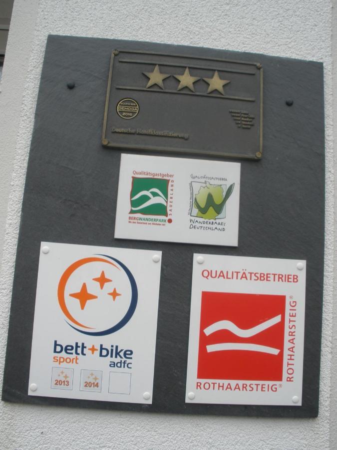 Landhotel Gasthof Zur Post Langewiese Exterior foto